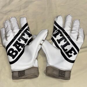 Battle White and Black/Grey Receiving Gloves. Used. Men’s XL